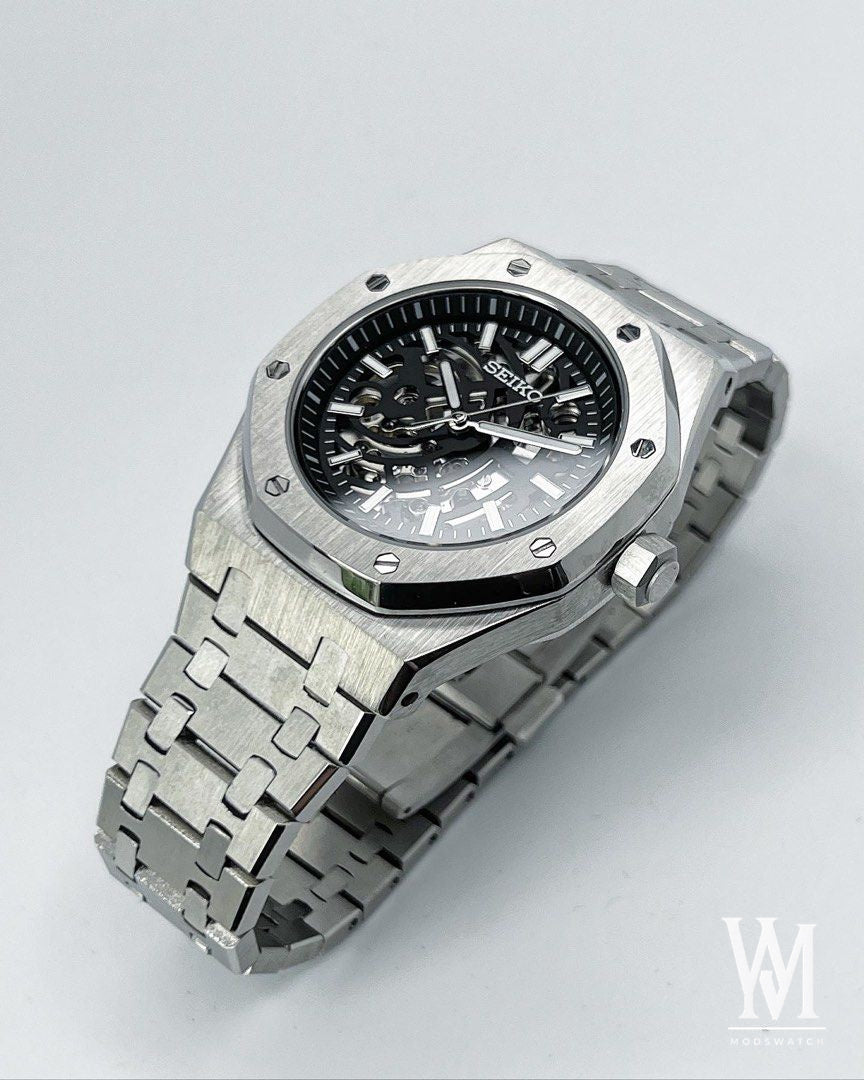 Royal Seikoak | Skeleton
