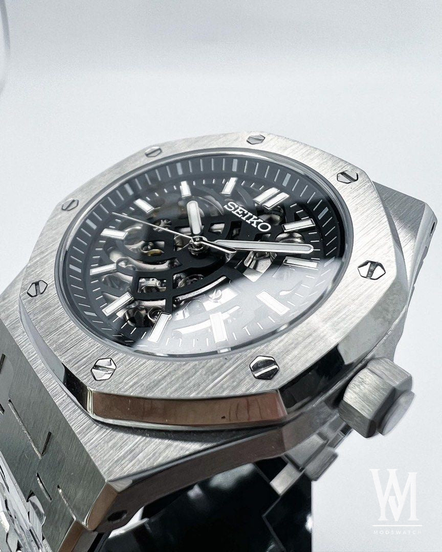 Royal Seikoak | Skeleton