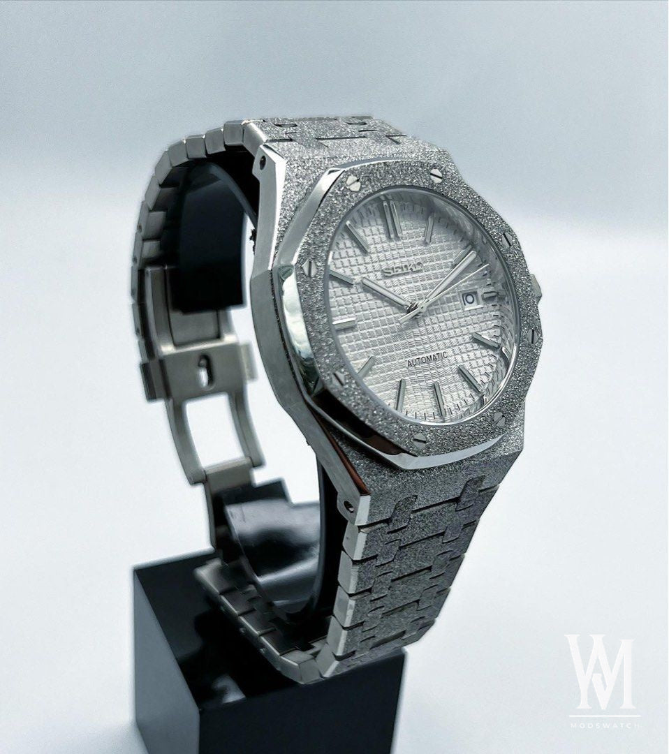 Royal Seikoak | White Frosted