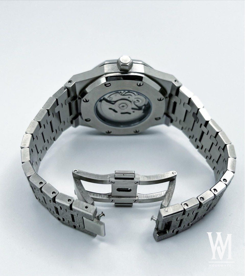Royal Seikoak | White Frosted